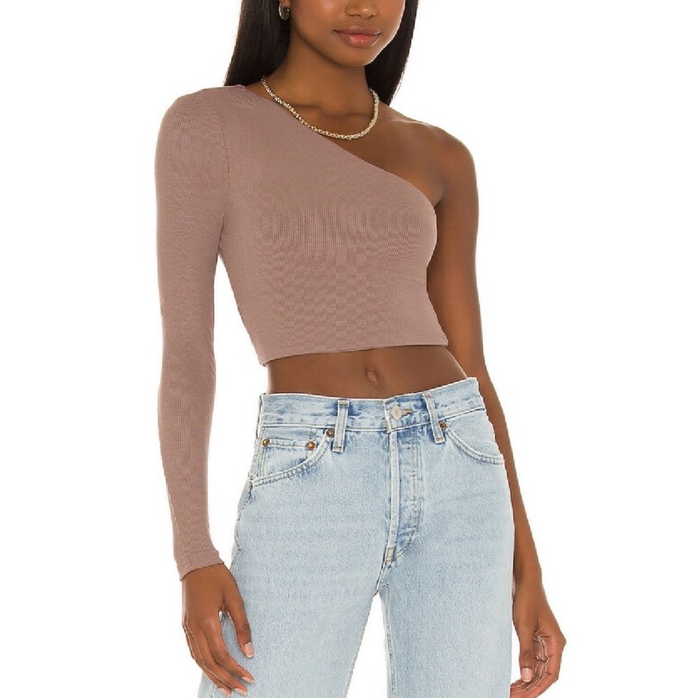 superdown karol ribbed One-Shoulder Tan Crop Top